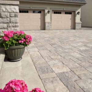 Mondrian Plus 80 Paver